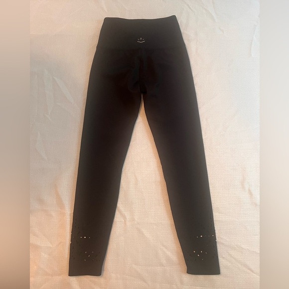 Beyond Yoga Knit Down High Wasited Midi Legging Black- Small - Picture 7 of 8